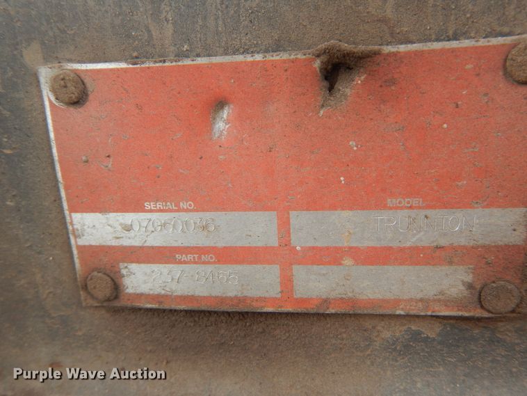 image for item IT9100 2006 Peterbuilt 335  dump truck