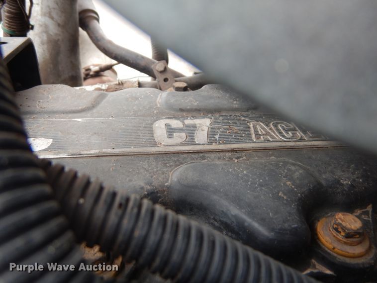 image for item IT9100 2006 Peterbuilt 335  dump truck