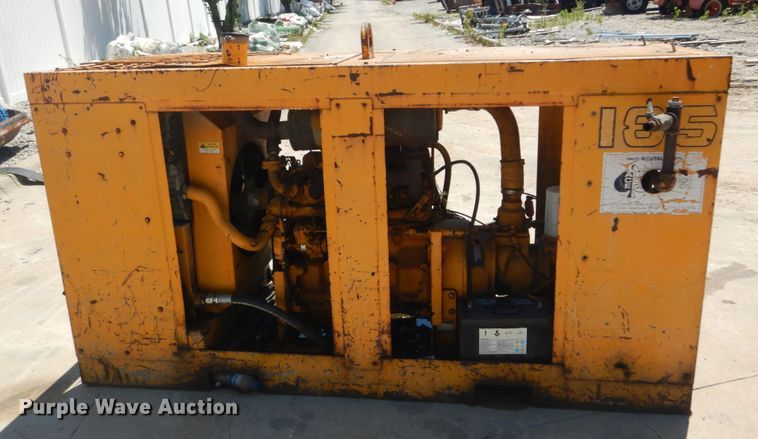 image for item IT9191 1991 Leroi Dresser 185  air compressor