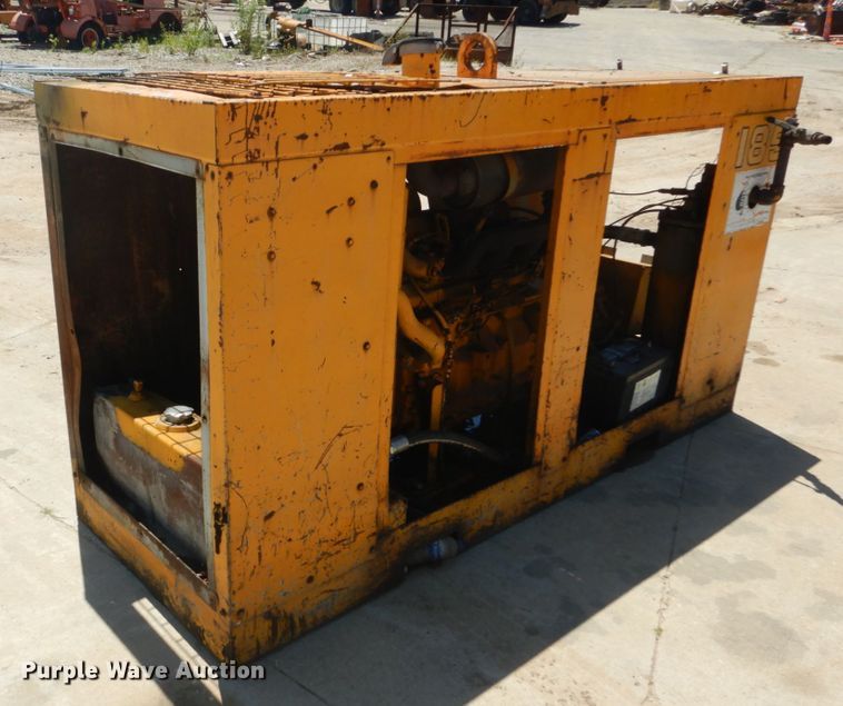 image for item IT9191 1991 Leroi Dresser 185  air compressor