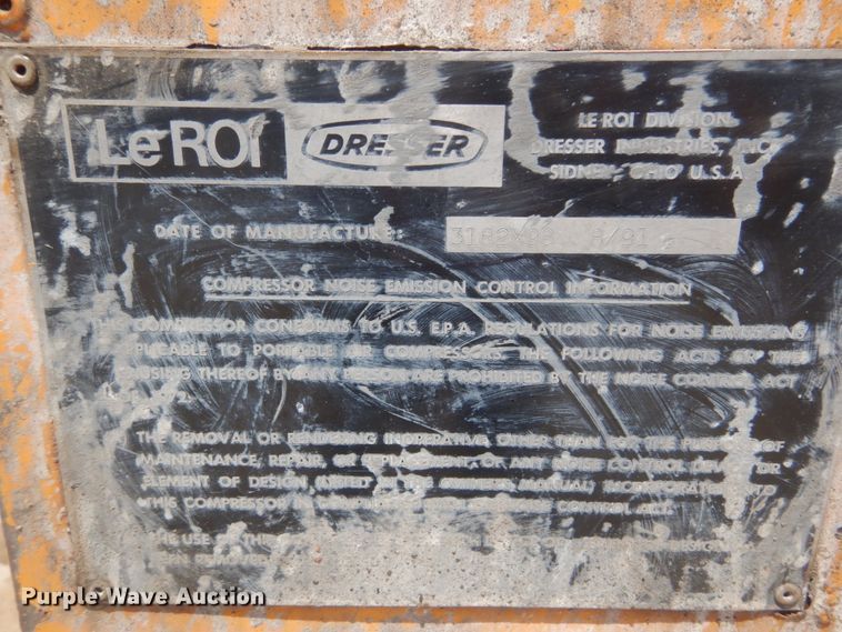 image for item IT9191 1991 Leroi Dresser 185  air compressor