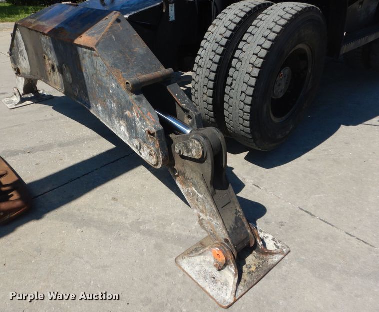 image for item IT9194 2001 Caterpillar M315  excavator