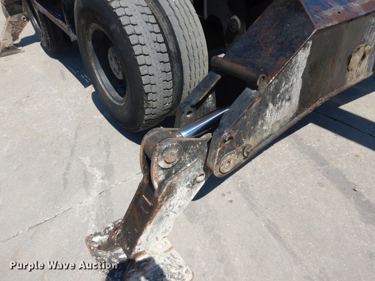 image for item IT9194 2001 Caterpillar M315  excavator