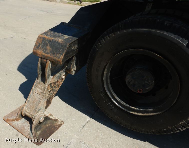 image for item IT9194 2001 Caterpillar M315  excavator