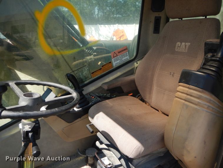 image for item IT9194 2001 Caterpillar M315  excavator