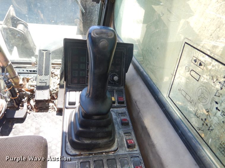 image for item IT9194 2001 Caterpillar M315  excavator