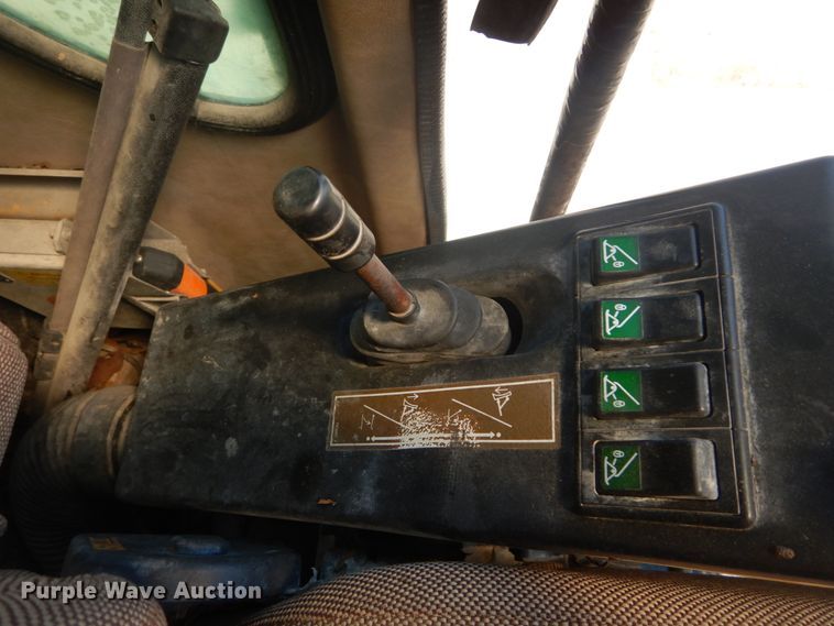 image for item IT9194 2001 Caterpillar M315  excavator