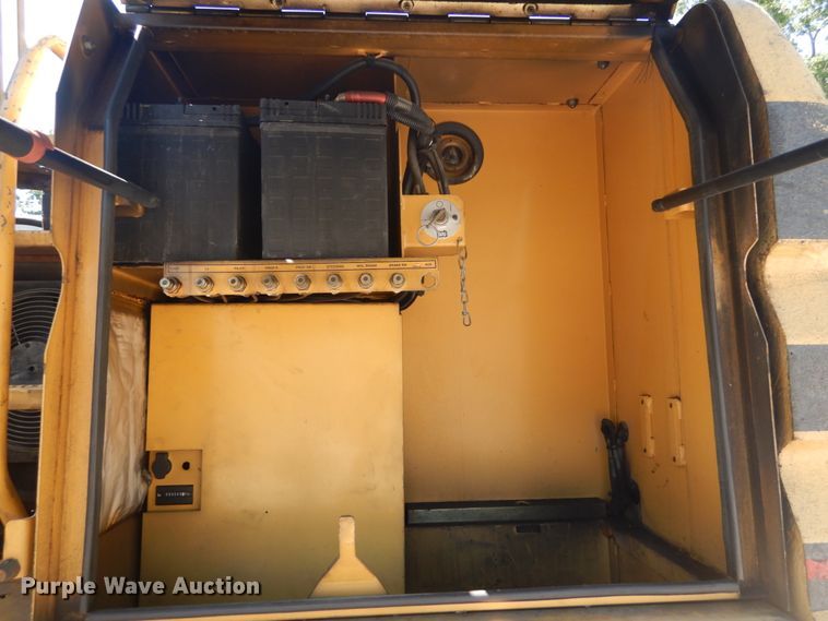 image for item IT9194 2001 Caterpillar M315  excavator