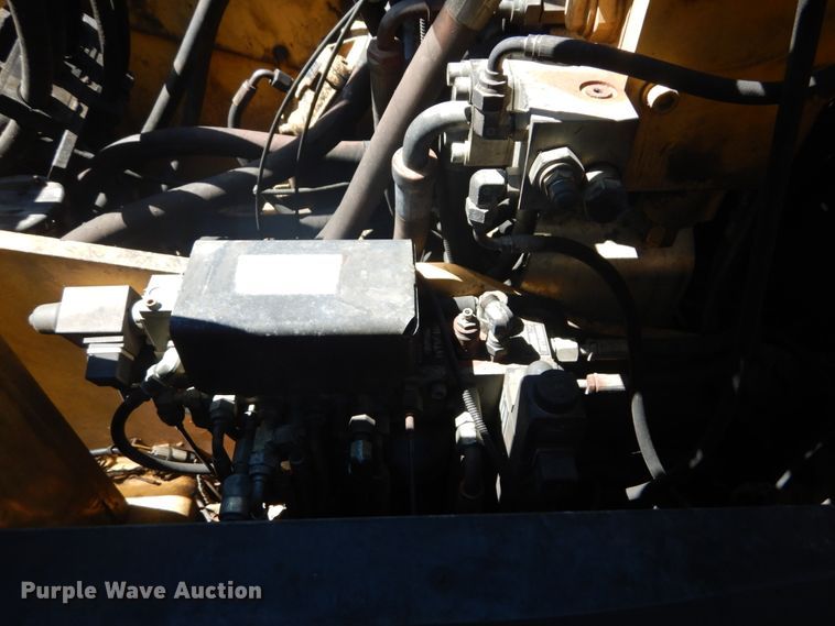 image for item IT9194 2001 Caterpillar M315  excavator