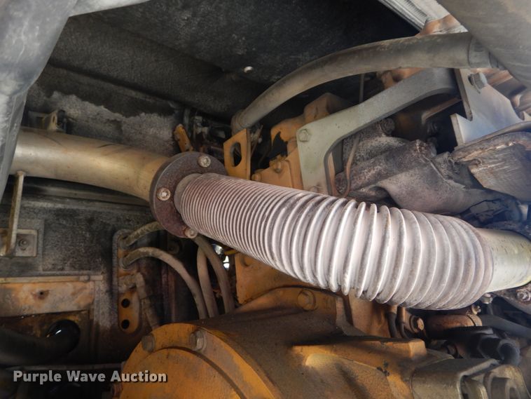 image for item IT9194 2001 Caterpillar M315  excavator