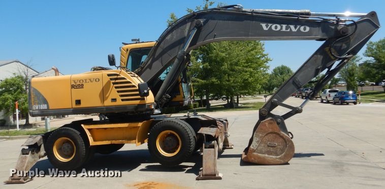 image for item IT9195 2005 Volvo EW180B  excavator
