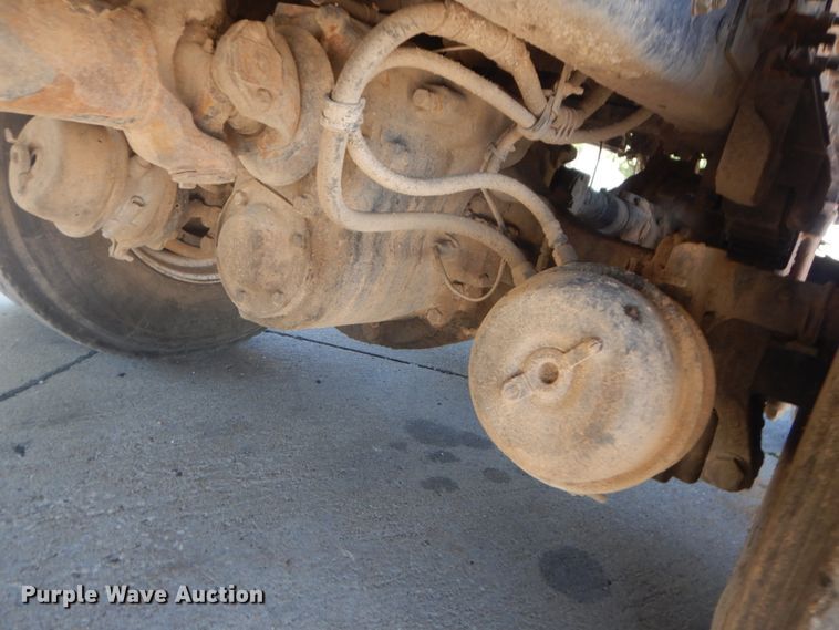 image for item IT9196 1999 Freightliner FL80  dump truck