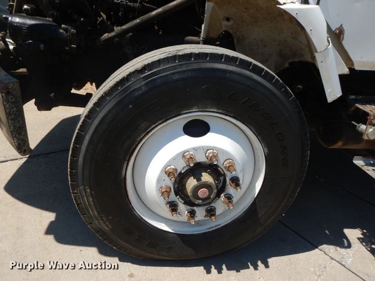 image for item IT9196 1999 Freightliner FL80  dump truck