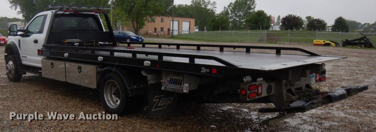 image for item IT9468 2019 Ford F550  rollback truck