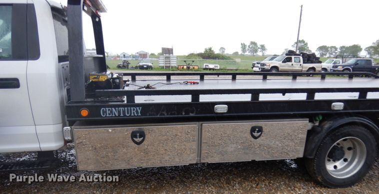 image for item IT9468 2019 Ford F550  rollback truck