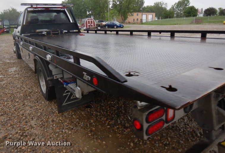 image for item IT9468 2019 Ford F550  rollback truck