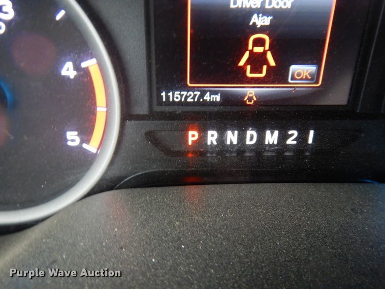 image for item IT9468 2019 Ford F550  rollback truck