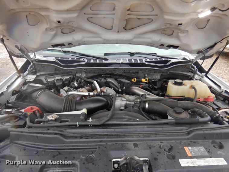 image for item IT9468 2019 Ford F550  rollback truck