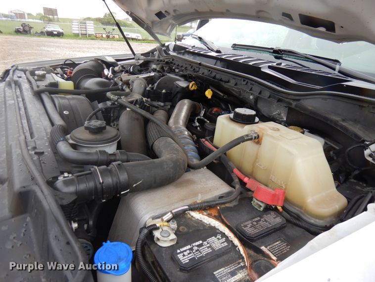 image for item IT9468 2019 Ford F550  rollback truck