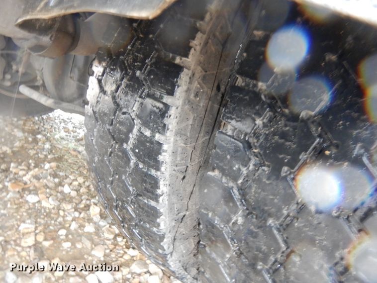 image for item IT9468 2019 Ford F550  rollback truck