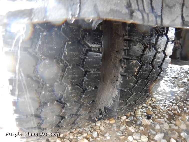 image for item IT9468 2019 Ford F550  rollback truck