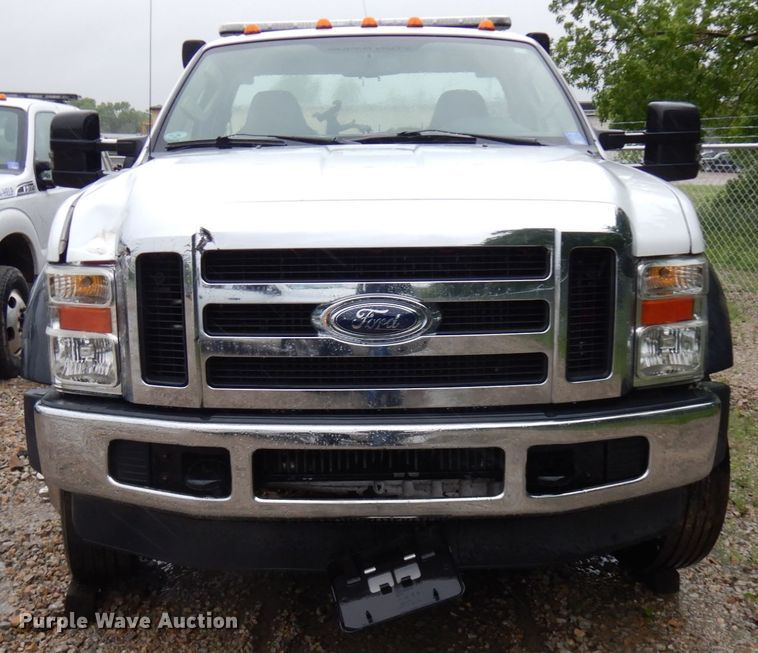 image for item IT9469 2008 Ford F550  rollback truck