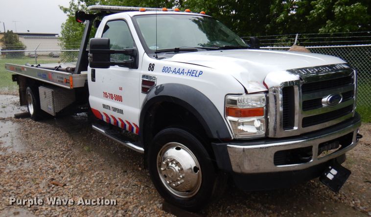 image for item IT9469 2008 Ford F550  rollback truck