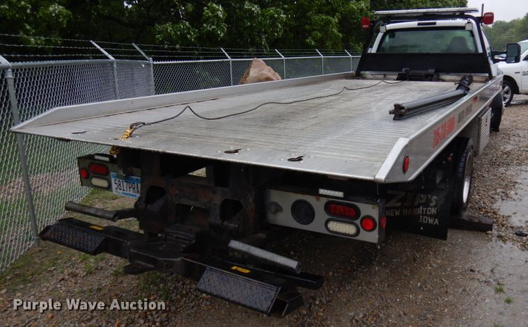 image for item IT9469 2008 Ford F550  rollback truck