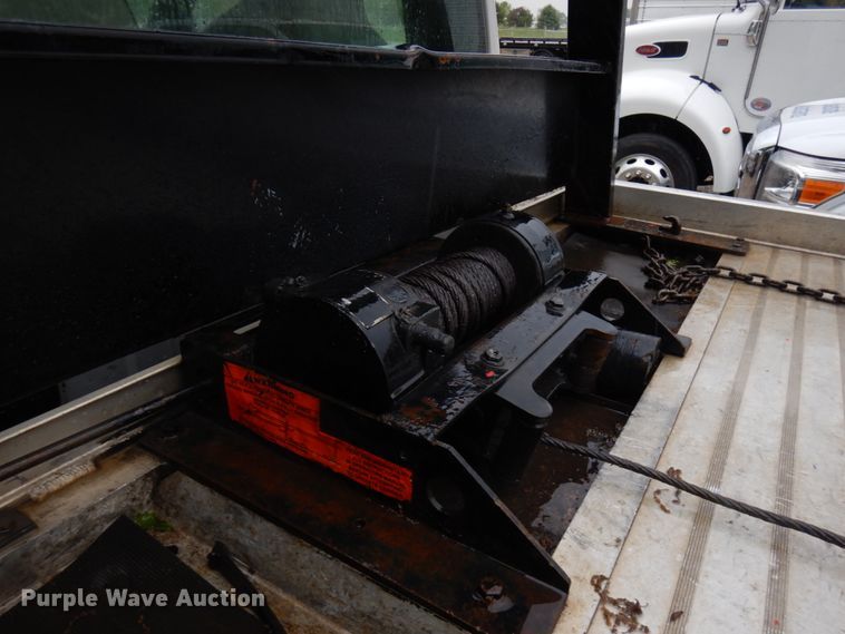 image for item IT9469 2008 Ford F550  rollback truck