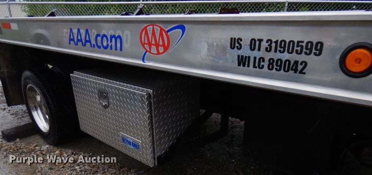 image for item IT9469 2008 Ford F550  rollback truck