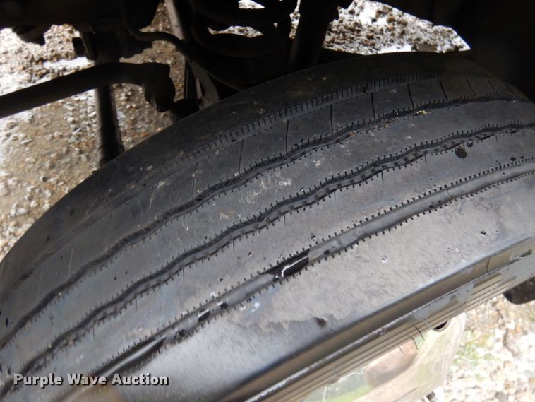 image for item IT9469 2008 Ford F550  rollback truck