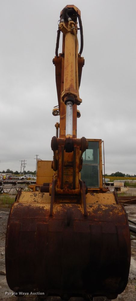 image for item IT9511 1979 Caterpillar 225  excavator