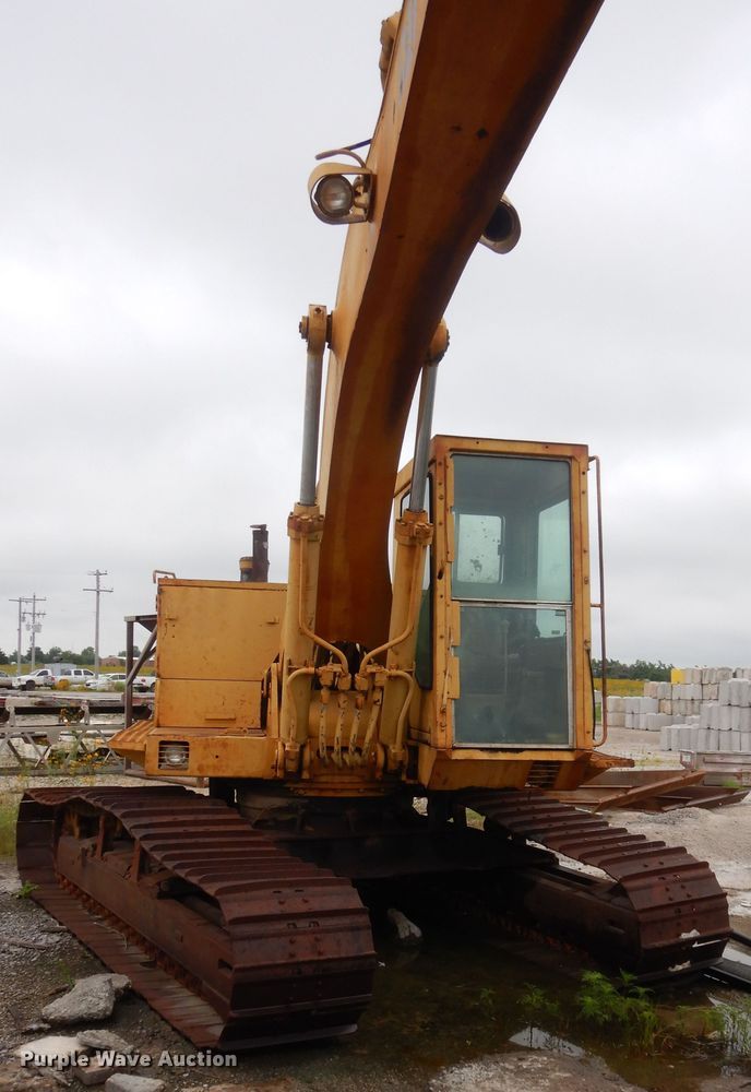 image for item IT9511 1979 Caterpillar 225  excavator