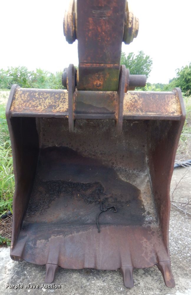 image for item IT9511 1979 Caterpillar 225  excavator