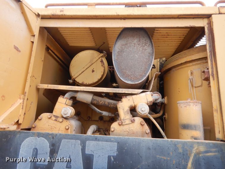 image for item IT9511 1979 Caterpillar 225  excavator