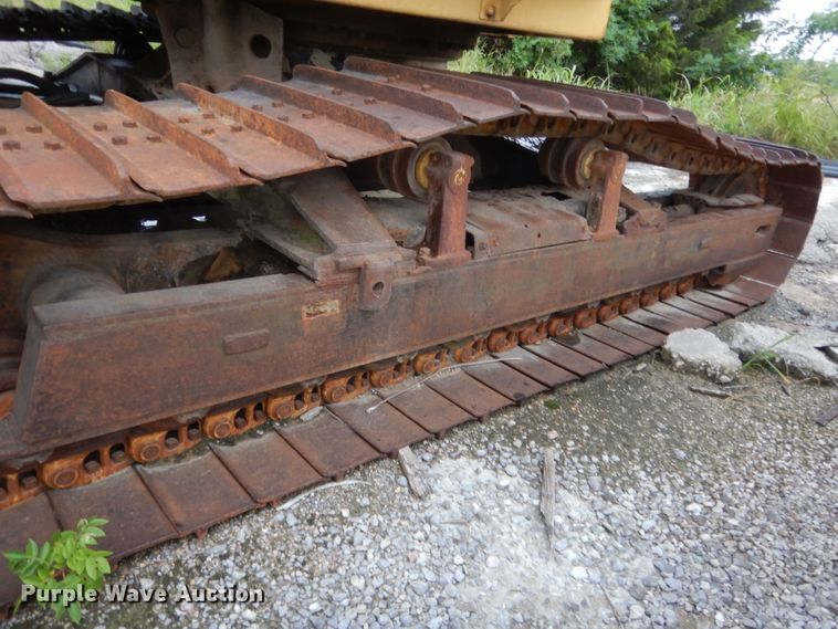 image for item IT9511 1979 Caterpillar 225  excavator