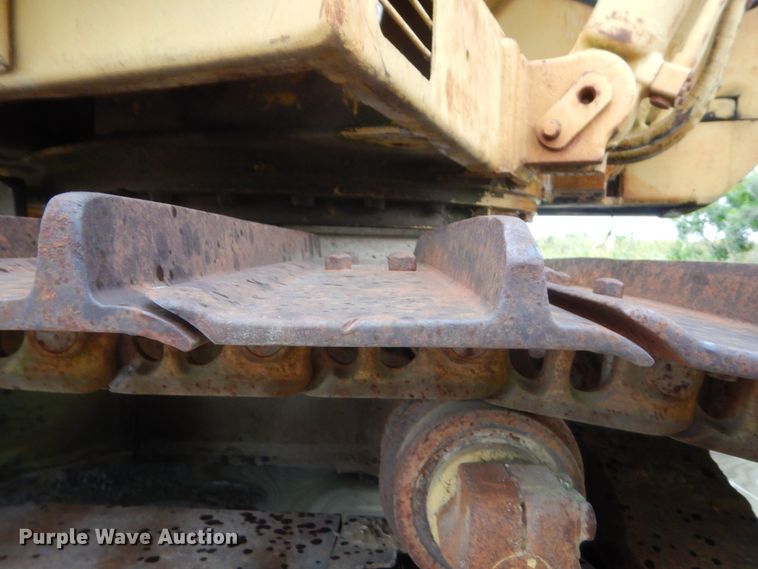 image for item IT9511 1979 Caterpillar 225  excavator