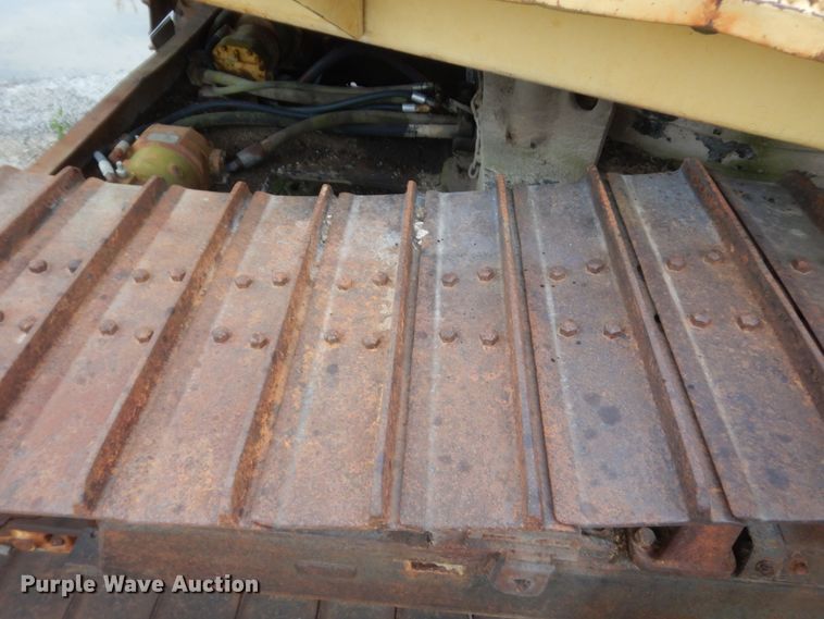 image for item IT9511 1979 Caterpillar 225  excavator