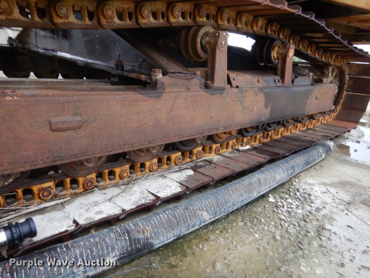 image for item IT9511 1979 Caterpillar 225  excavator