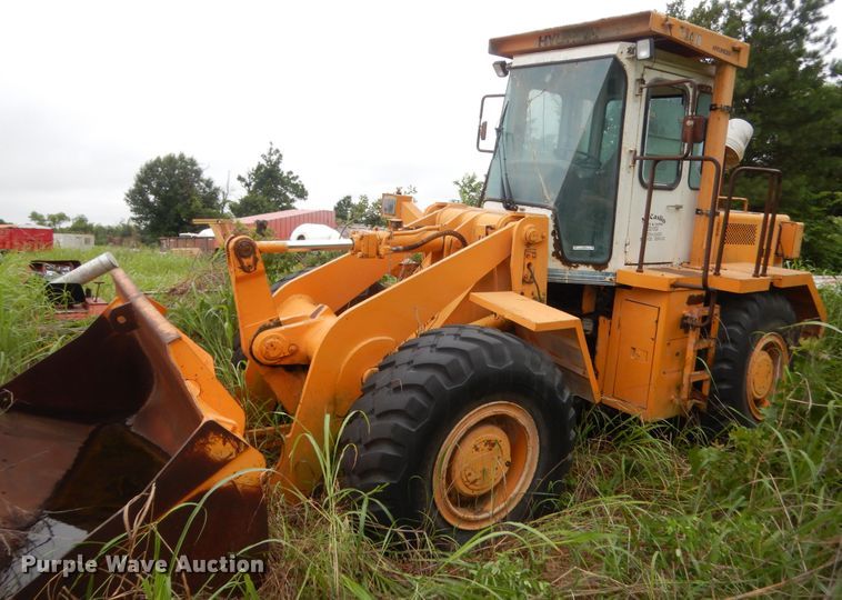 image for item IT9512 1993 Hyundai HL17  wheel loader