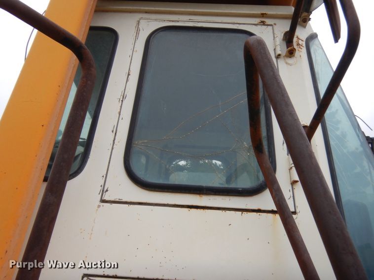 image for item IT9512 1993 Hyundai HL17  wheel loader