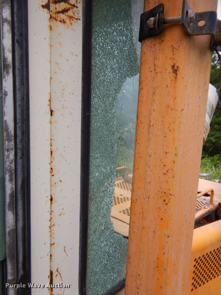 image for item IT9512 1993 Hyundai HL17  wheel loader