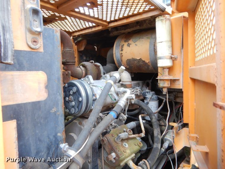 image for item IT9512 1993 Hyundai HL17  wheel loader