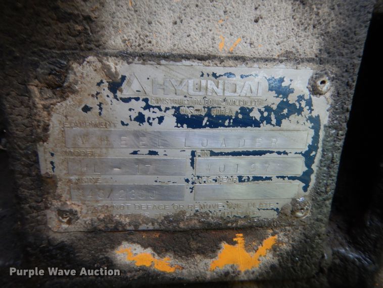 image for item IT9512 1993 Hyundai HL17  wheel loader