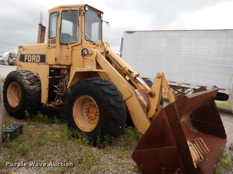 image for item IT9513 1982 Ford A66  wheel loader