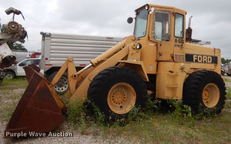 image for item IT9513 1982 Ford A66  wheel loader