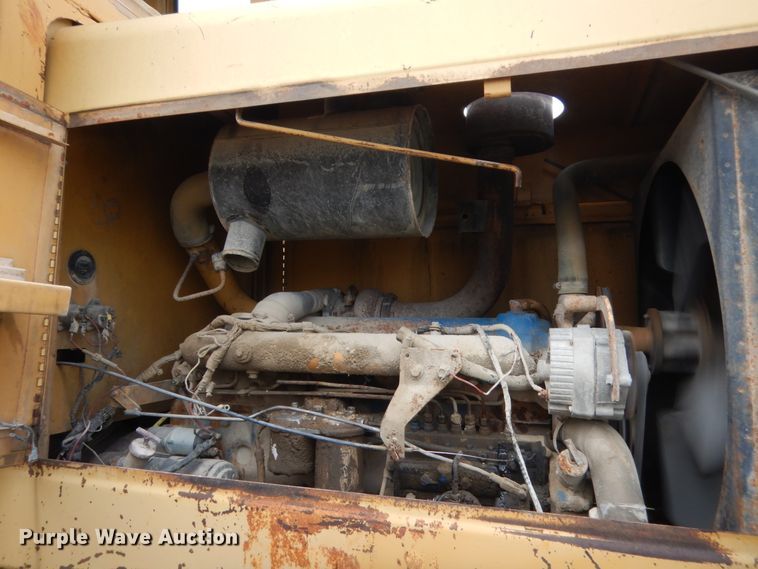 image for item IT9513 1982 Ford A66  wheel loader