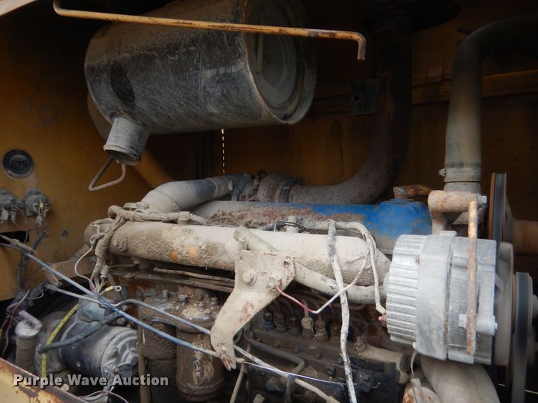 image for item IT9513 1982 Ford A66  wheel loader