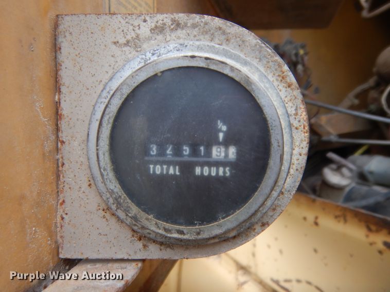 image for item IT9513 1982 Ford A66  wheel loader