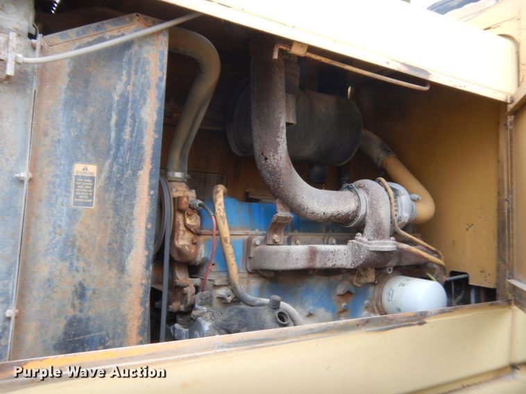 image for item IT9513 1982 Ford A66  wheel loader